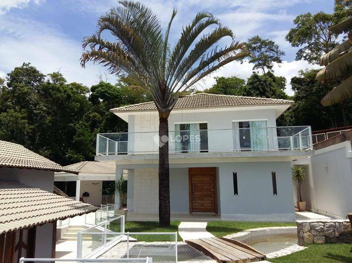 Casa de Condomínio à venda com 4 quartos, 400m² - Foto 2