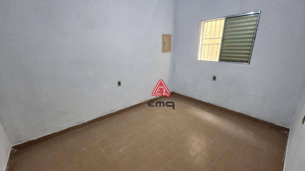 Sobrado para alugar com 1 quarto, 50m² - Foto 4