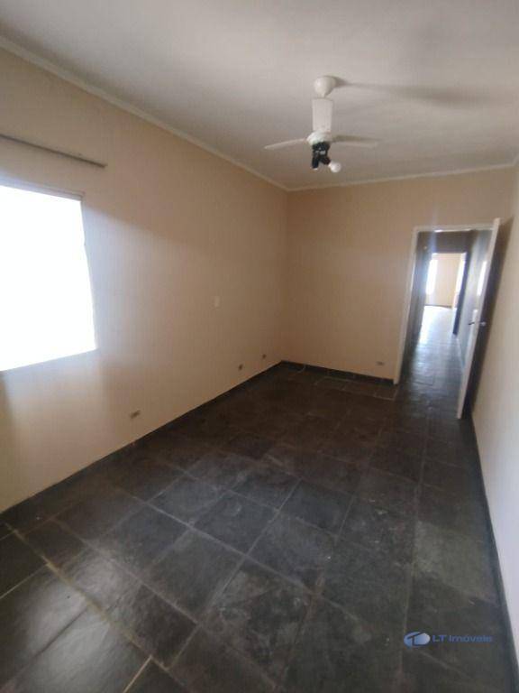 Casa à venda com 3 quartos, 165m² - Foto 12