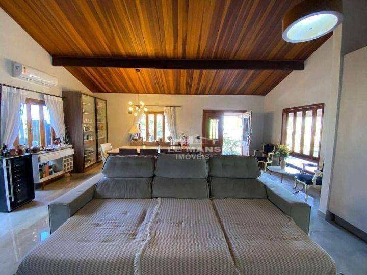 Casa de Condomínio à venda com 4 quartos, 340m² - Foto 5