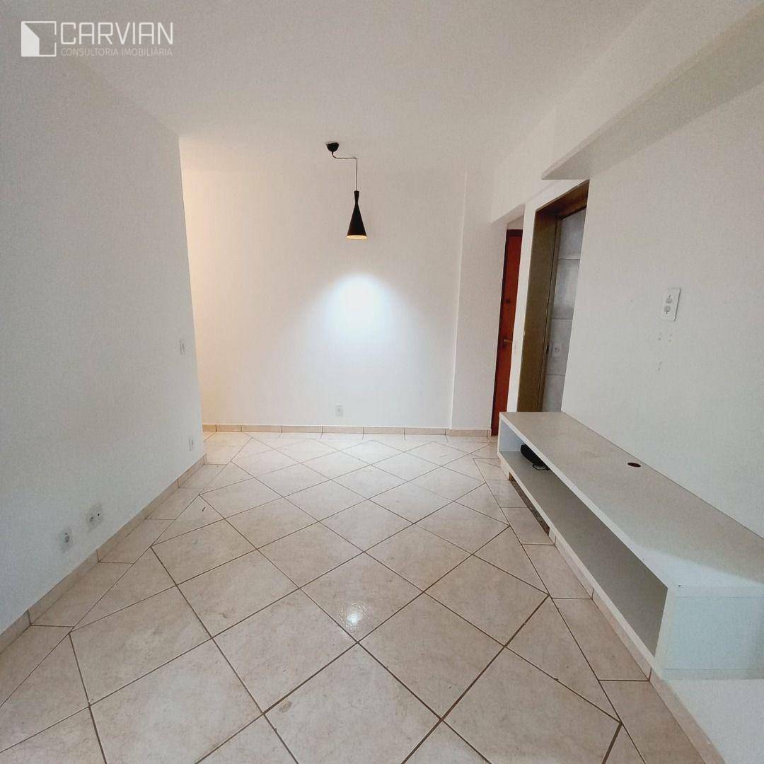 Apartamento à venda com 2 quartos, 63m² - Foto 4