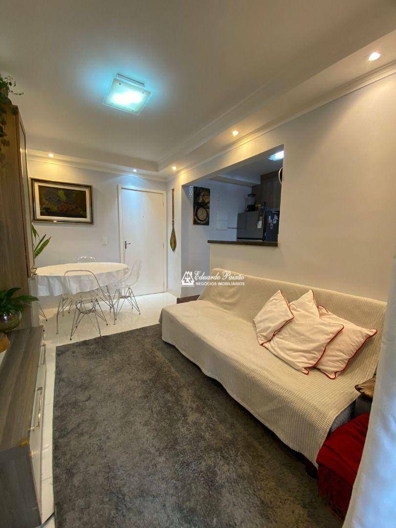 Apartamento à venda com 2 quartos, 59m² - Foto 1