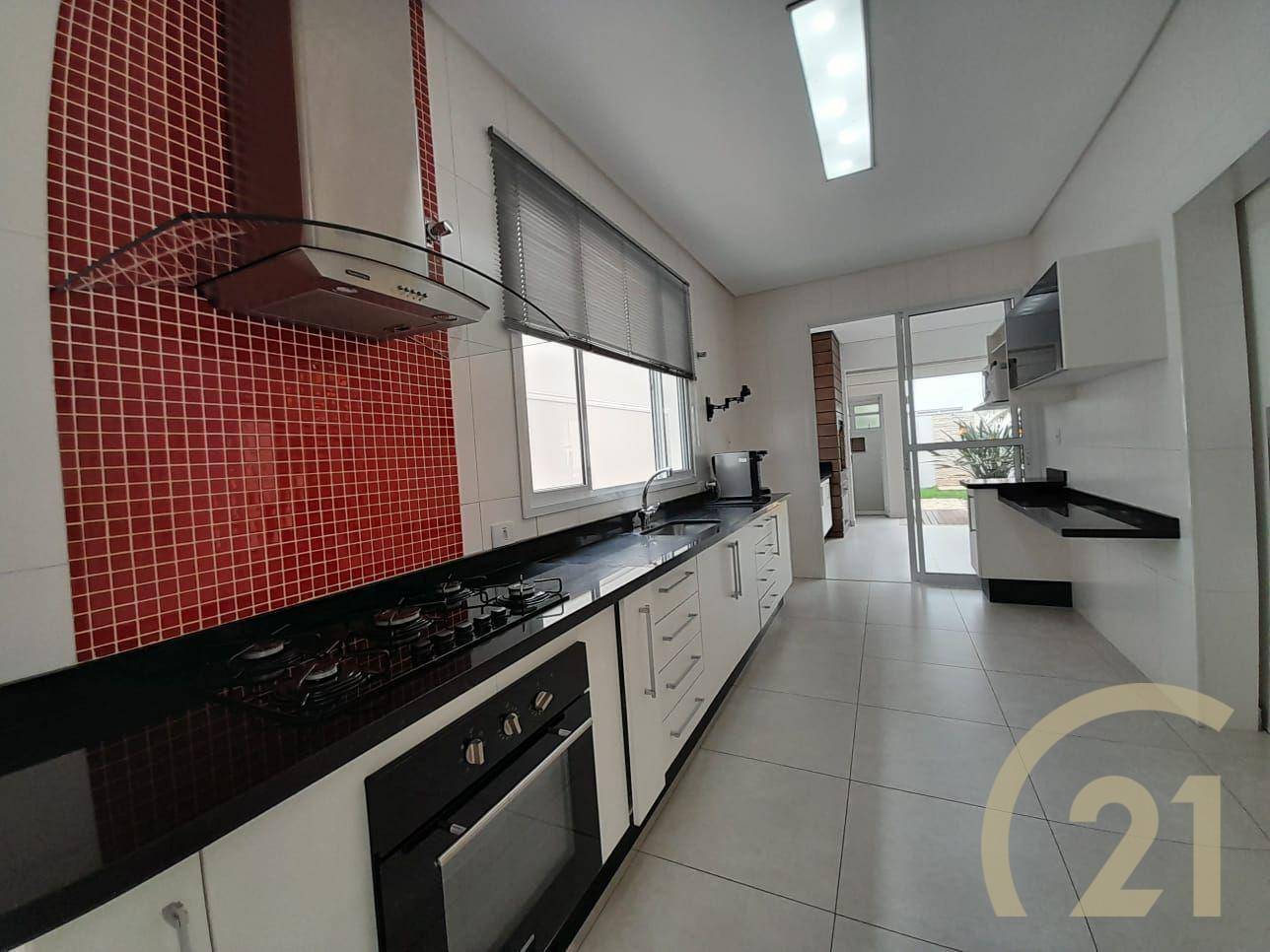 Casa de Condomínio para alugar com 3 quartos, 229m² - Foto 7