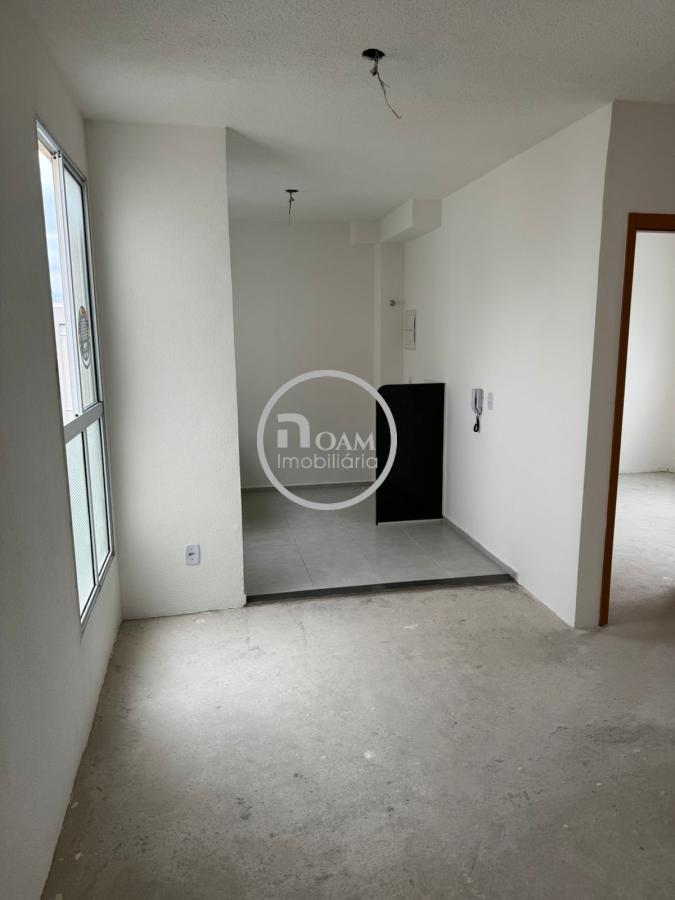 Casa à venda com 2 quartos, 43m² - Foto 2