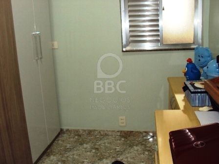 Apartamento à venda com 3 quartos, 96m² - Foto 13