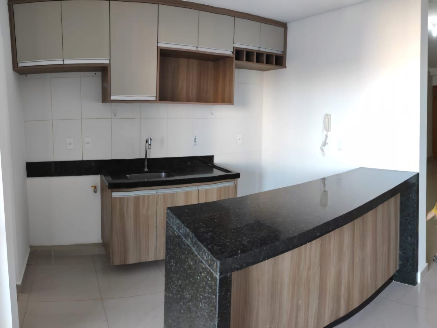 Apartamento à venda com 2 quartos, 74m² - Foto 3