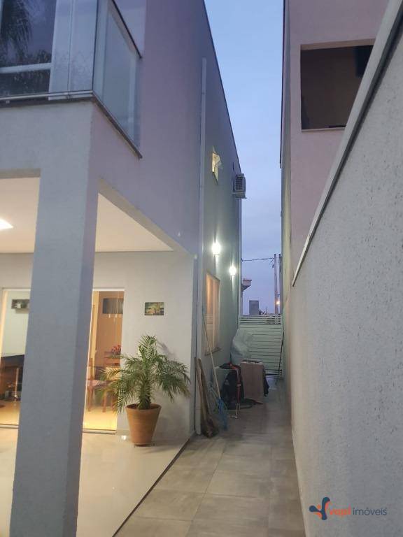 Sobrado à venda com 3 quartos, 203m² - Foto 23