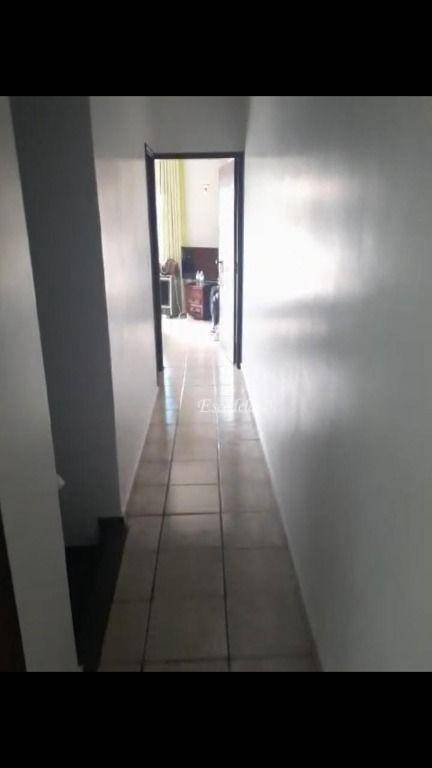 Sobrado à venda com 3 quartos, 250m² - Foto 21