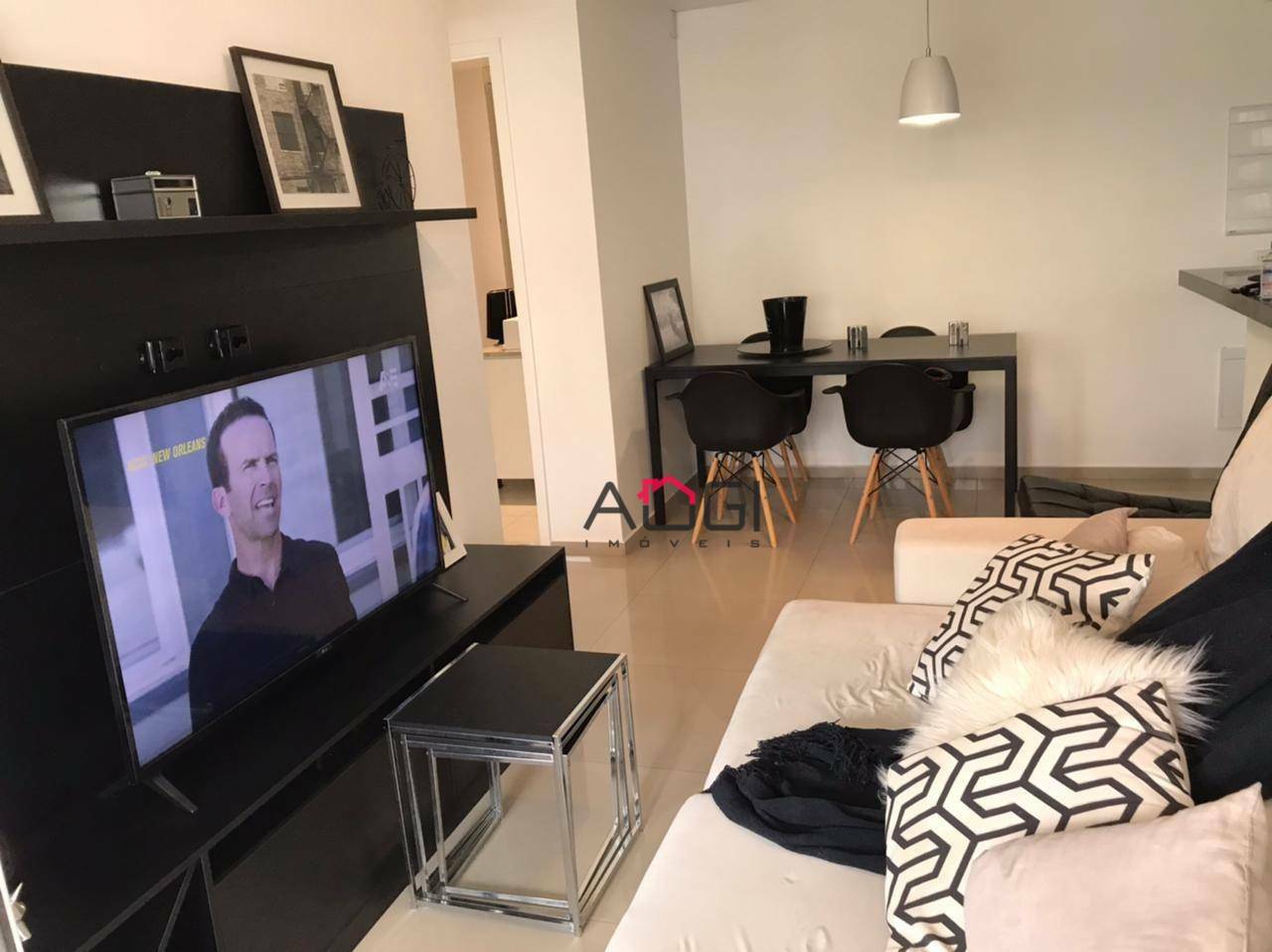 Apartamento à venda com 2 quartos, 69m² - Foto 4