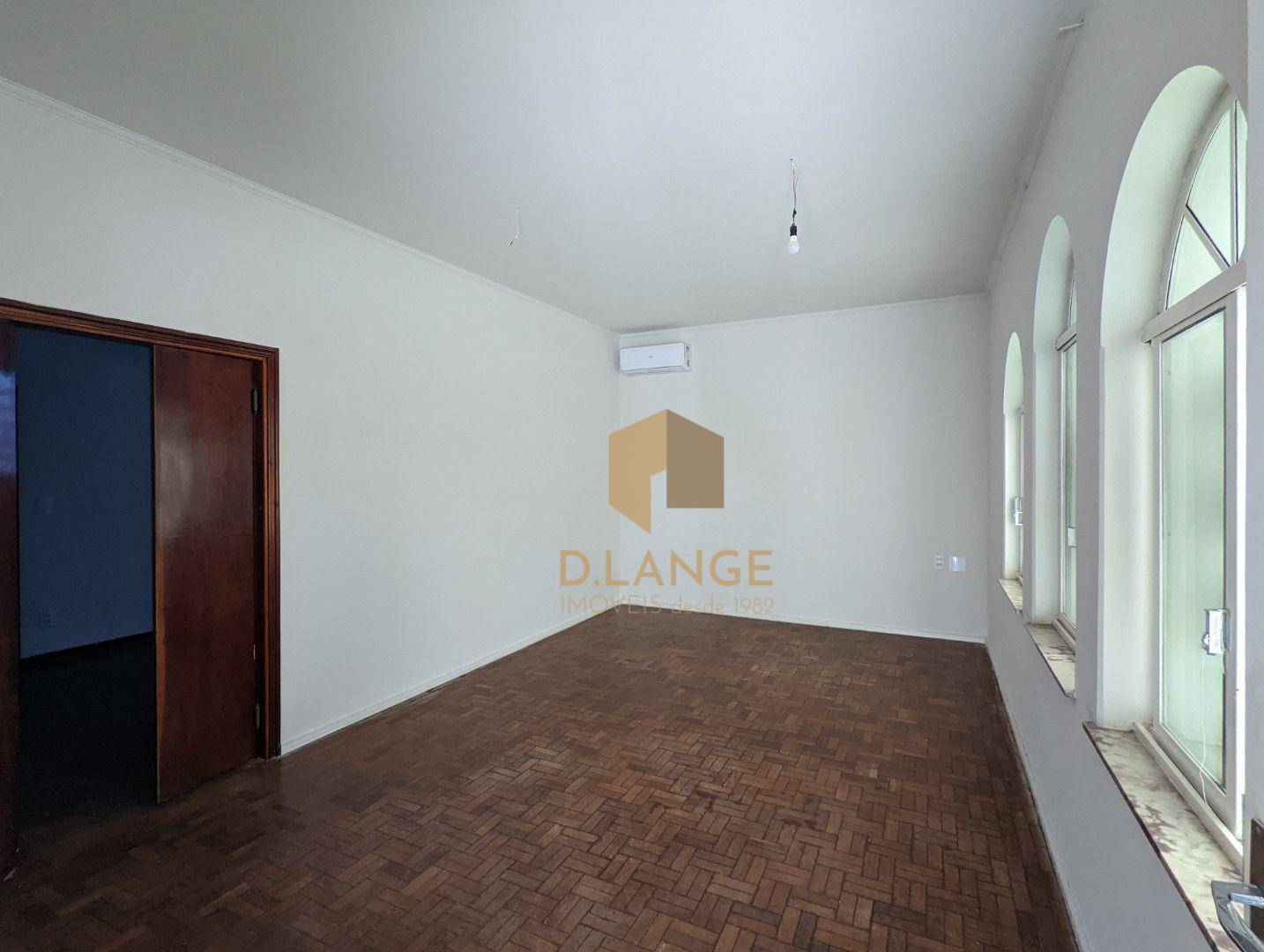 Casa para alugar com 3 quartos, 200m² - Foto 6