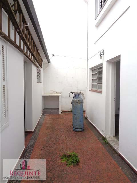 Casa para alugar com 3 quartos, 150m² - Foto 9