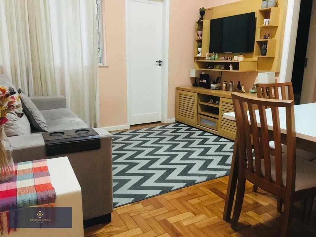 Apartamento à venda com 2 quartos, 60m² - Foto 1