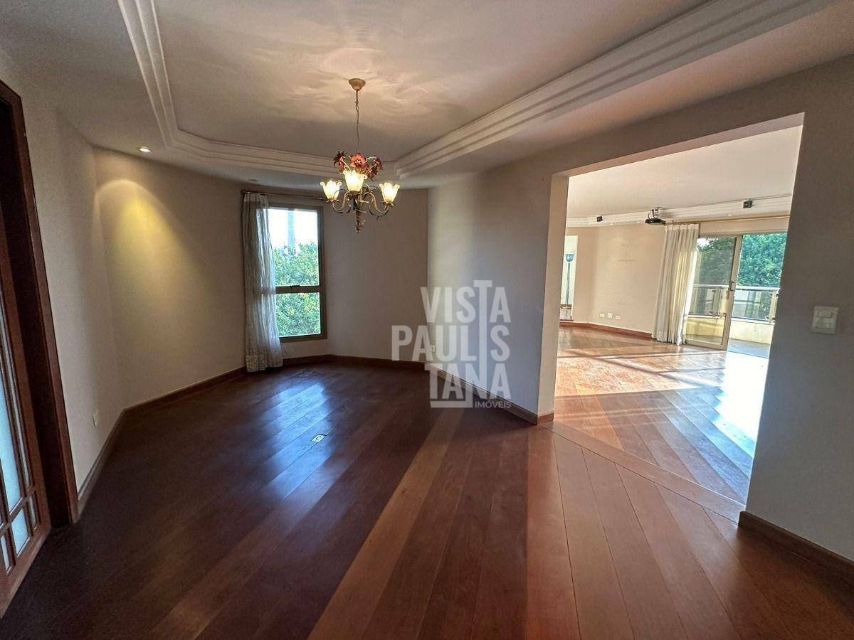 Apartamento à venda com 3 quartos, 300m² - Foto 17