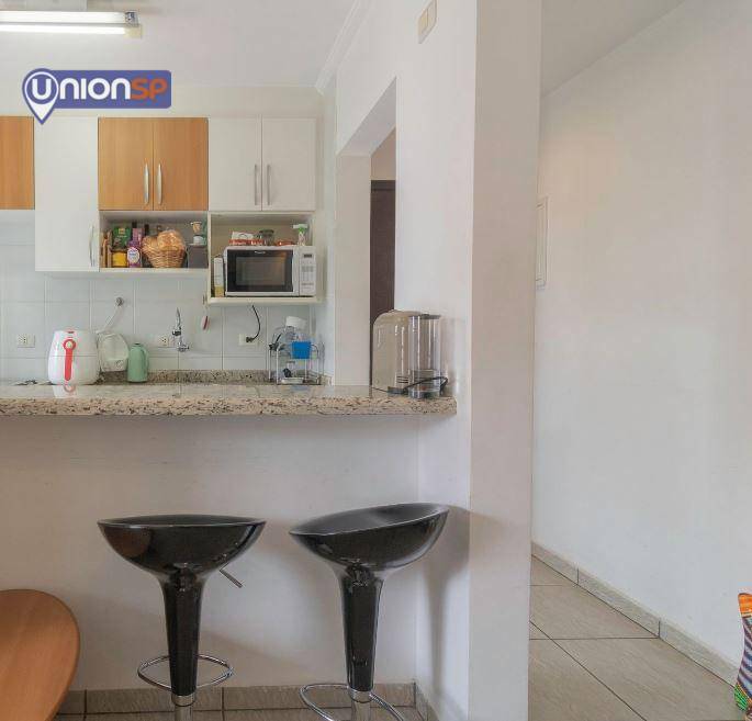 Apartamento à venda com 1 quarto, 45m² - Foto 14