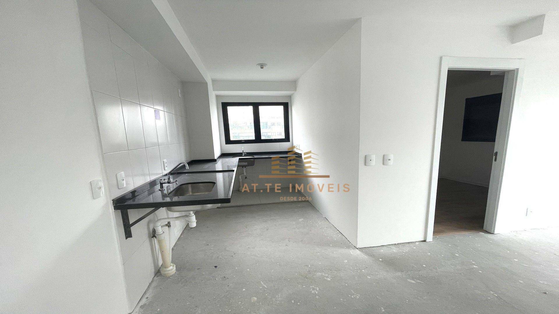 Apartamento à venda com 2 quartos, 41m² - Foto 2