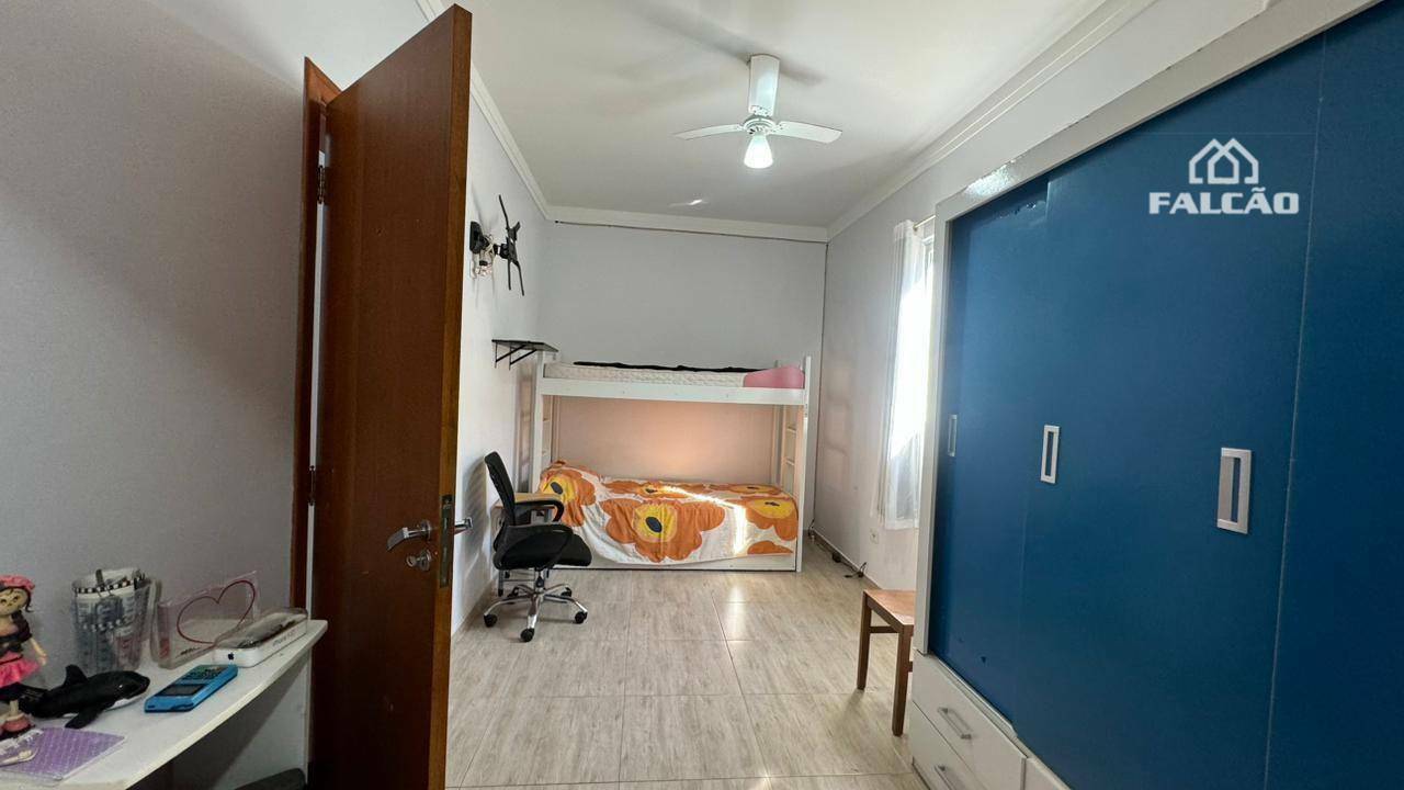 Sobrado à venda com 3 quartos, 230m² - Foto 17