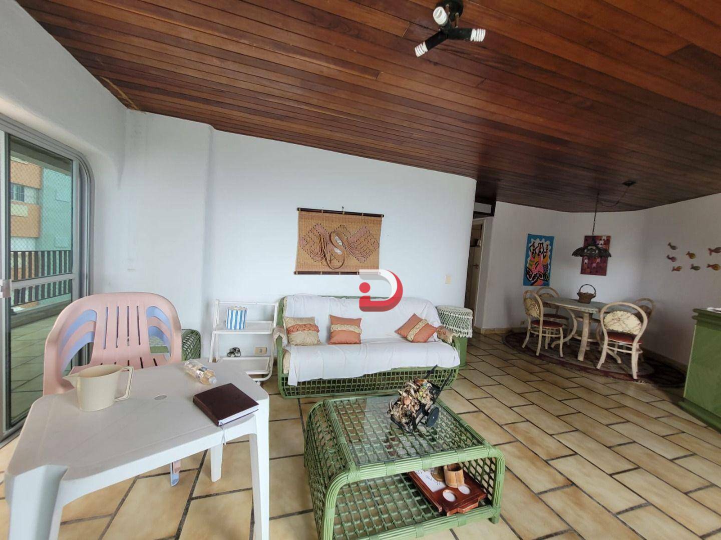 Apartamento à venda com 3 quartos, 175m² - Foto 1