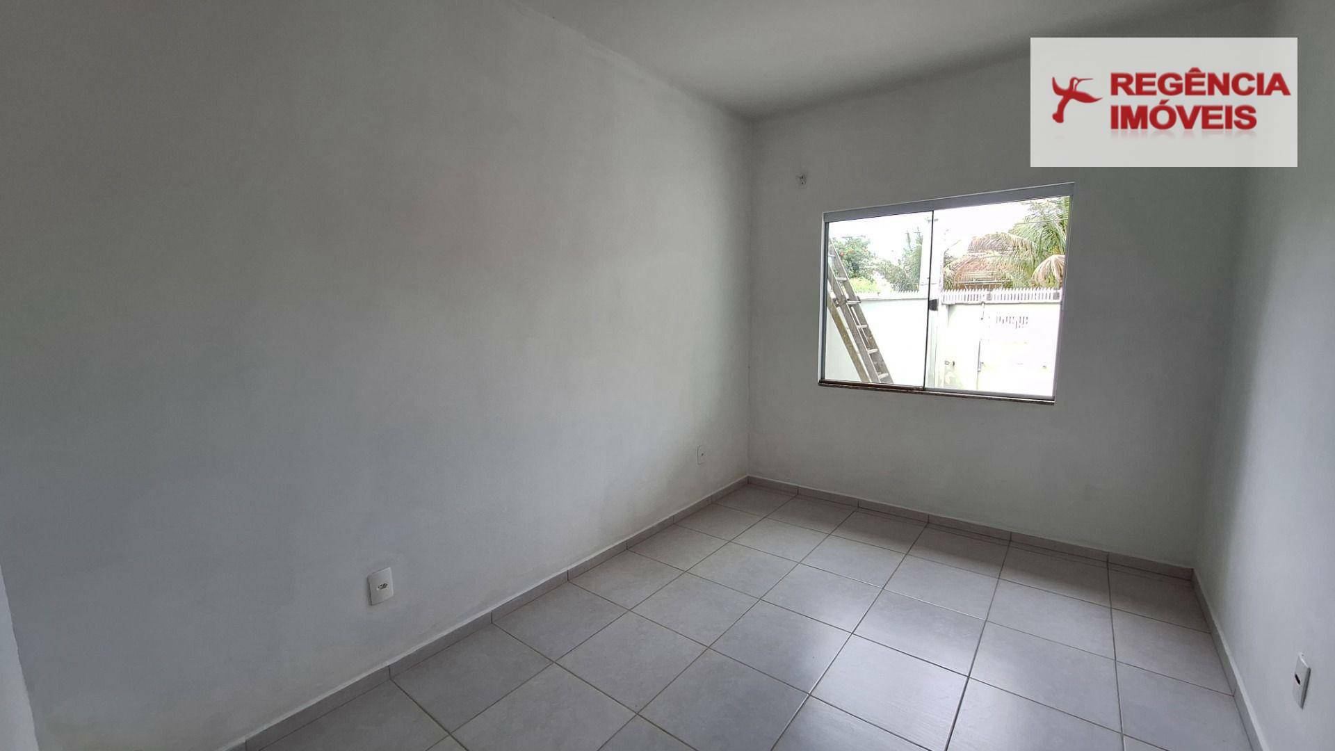 Casa à venda com 2 quartos, 65m² - Foto 13