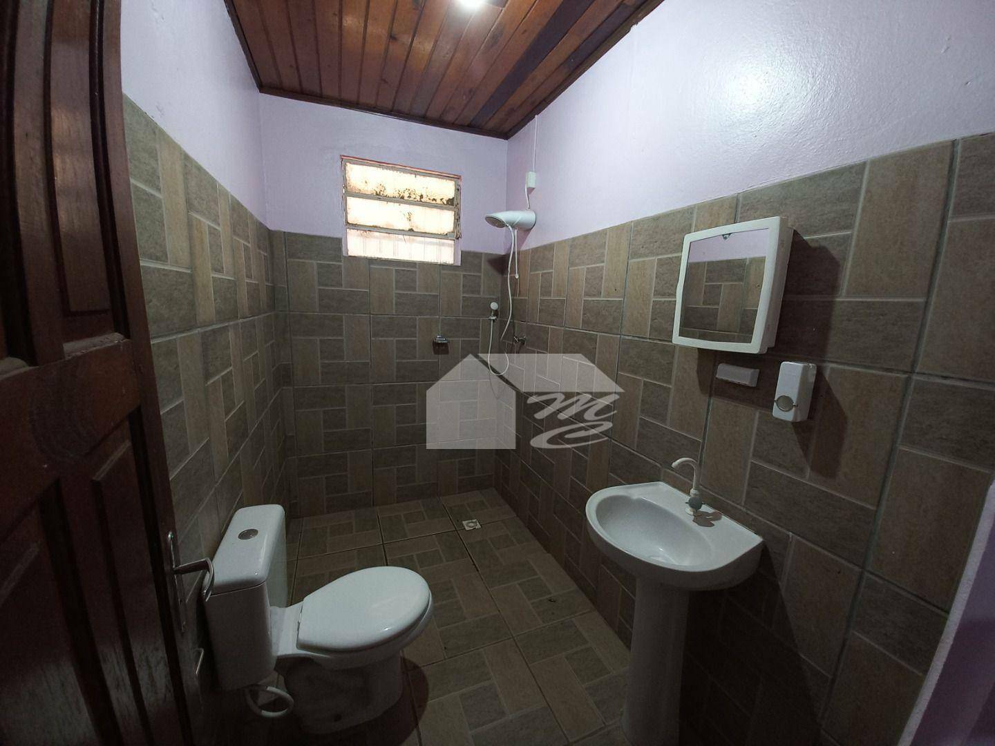 Casa para alugar com 2 quartos, 22m² - Foto 11