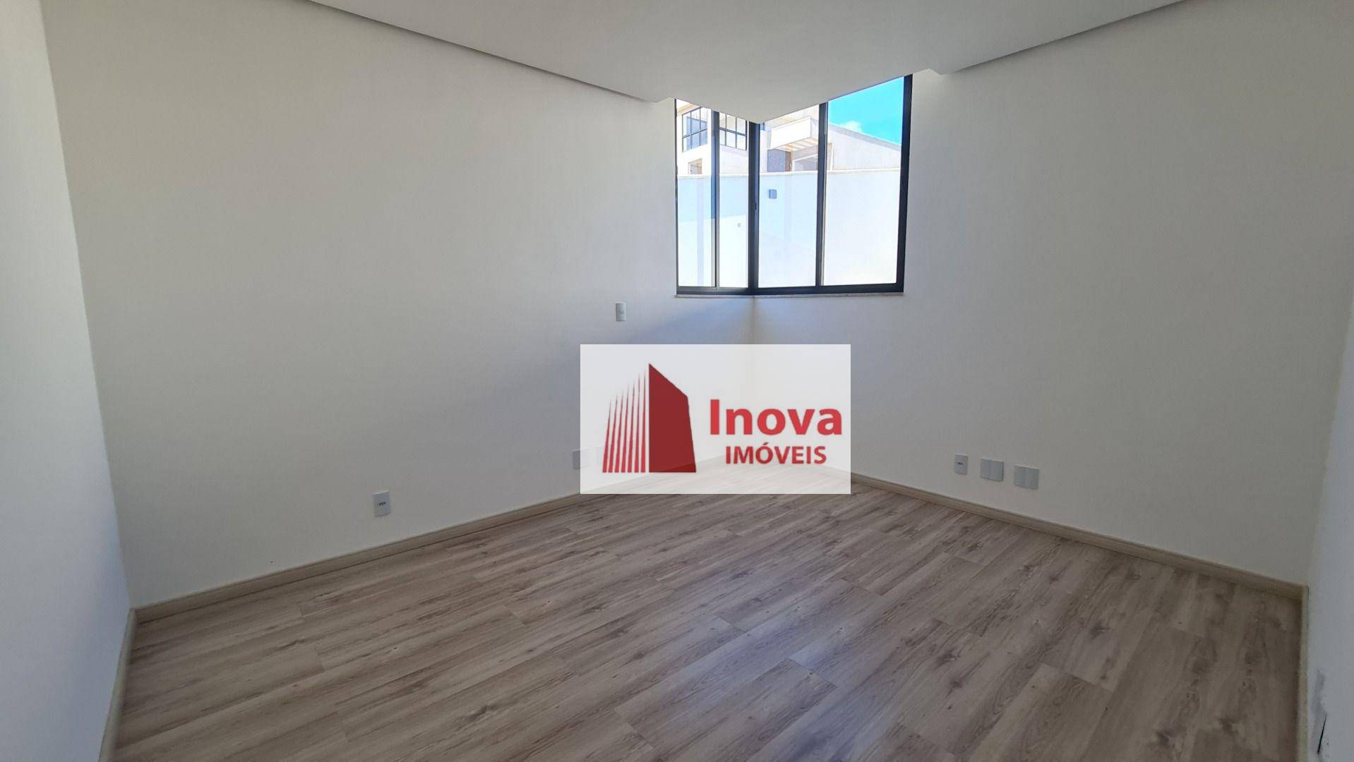 Casa de Condomínio à venda com 4 quartos, 280m² - Foto 17