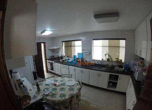 Casa à venda com 4 quartos, 400m² - Foto 14