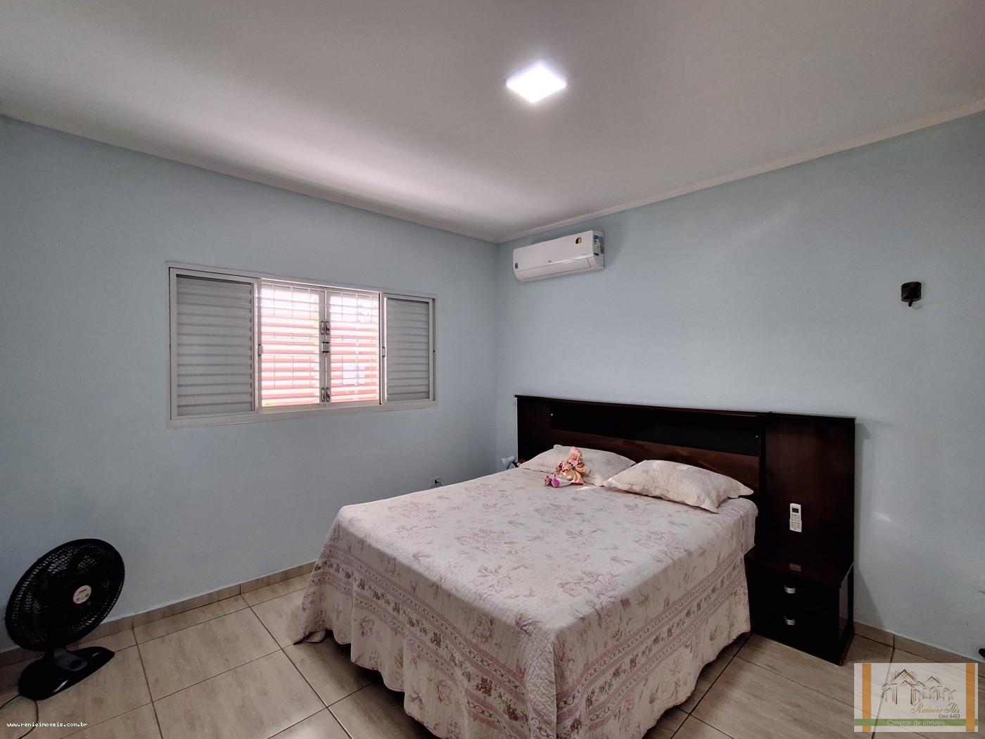 Casa para alugar com 3 quartos, 360m² - Foto 5