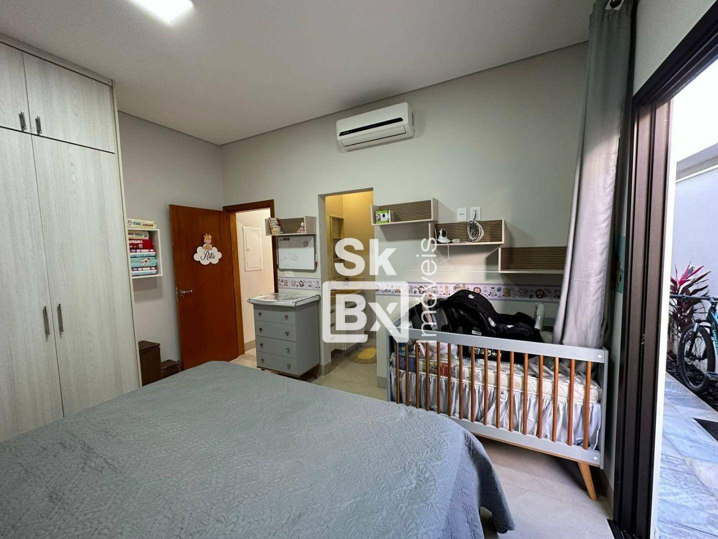 Casa de Condomínio à venda com 3 quartos, 230m² - Foto 24