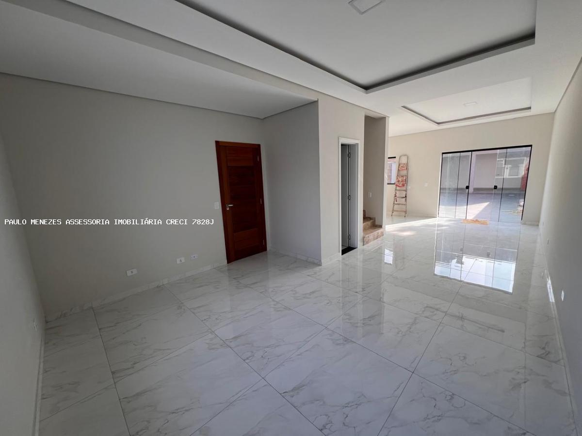 Sobrado à venda com 3 quartos, 232m² - Foto 10