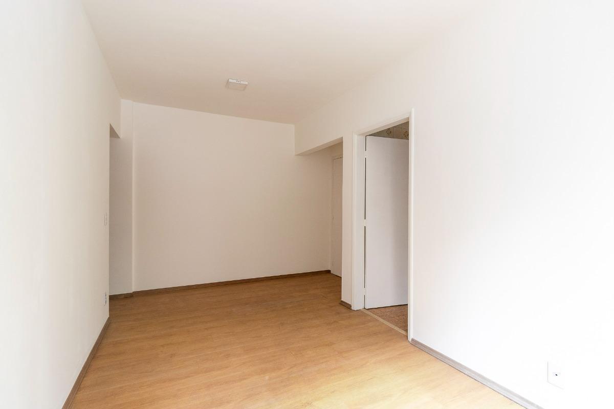 Apartamento à venda com 2 quartos, 55m² - Foto 3