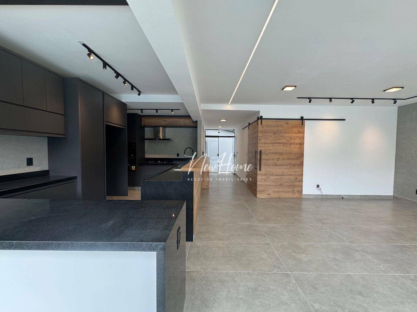 Casa à venda com 4 quartos, 351m² - Foto 6