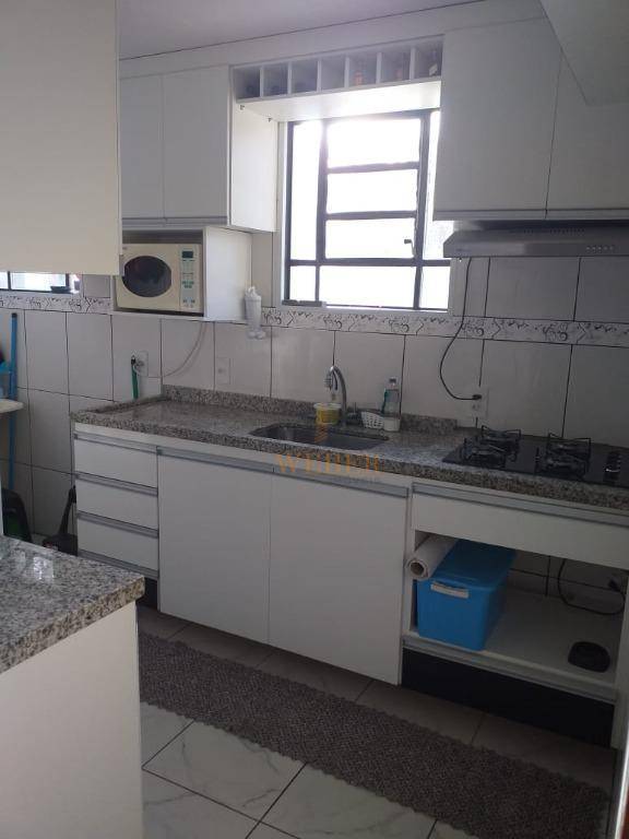 Apartamento à venda com 2 quartos, 48m² - Foto 3