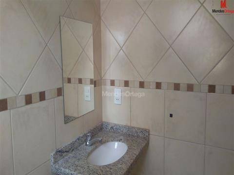 Apartamento para alugar com 2 quartos, 72m² - Foto 18