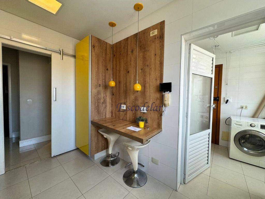 Apartamento à venda com 3 quartos, 121m² - Foto 7