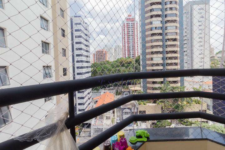 Apartamento à venda com 3 quartos, 125m² - Foto 23