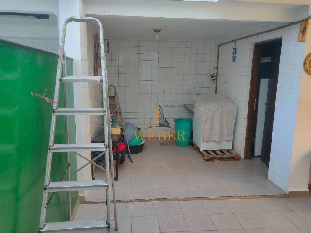 Sobrado à venda com 3 quartos, 215m² - Foto 16