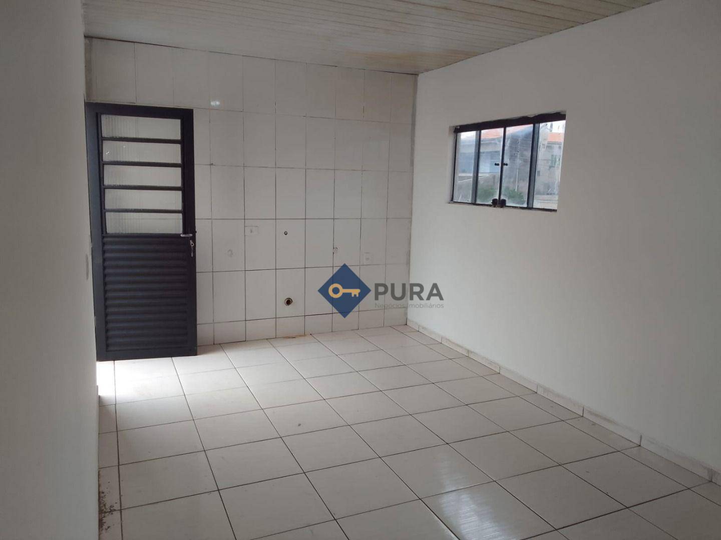 Casa à venda com 3 quartos, 125m² - Foto 14