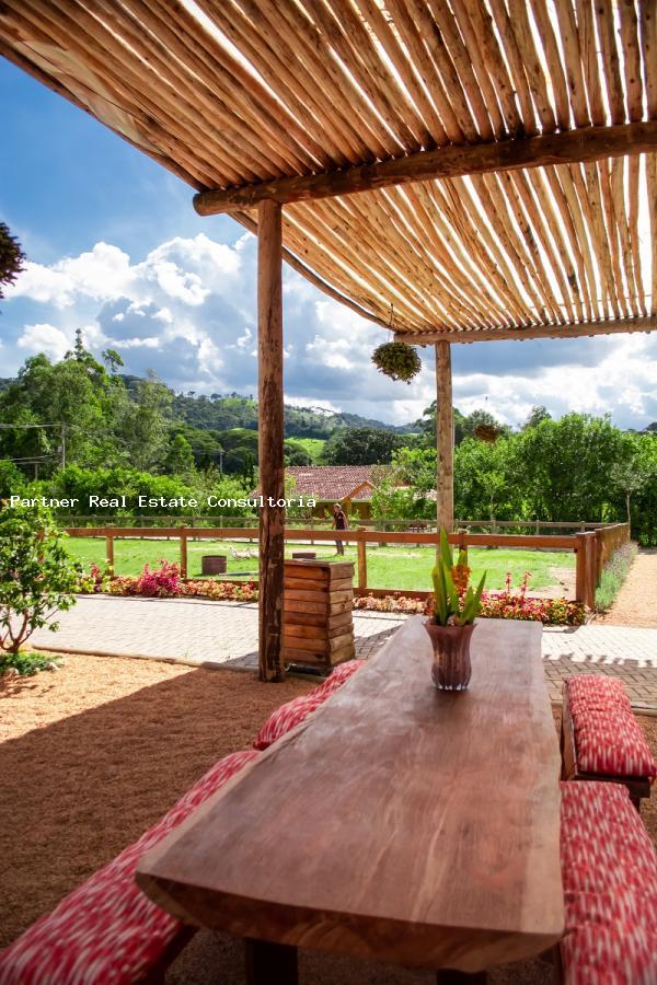 Chácara à venda com 5 quartos, 4m² - Foto 25