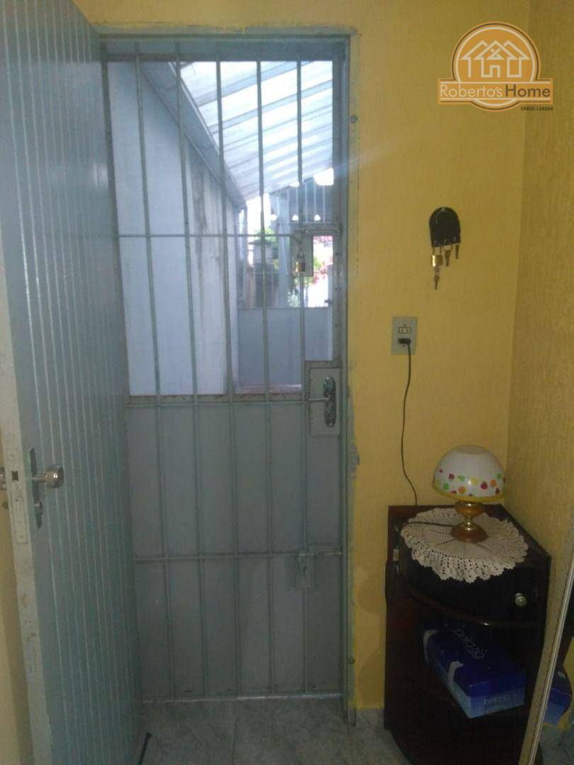 Casa à venda com 3 quartos, 105m² - Foto 5