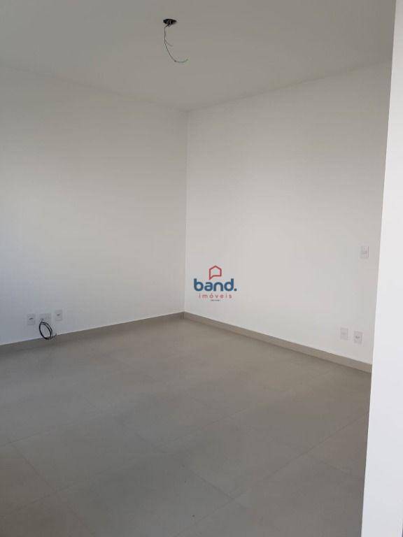 Casa à venda com 2 quartos, 80m² - Foto 13