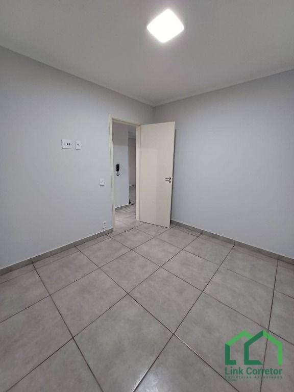 Apartamento à venda com 2 quartos, 45m² - Foto 6