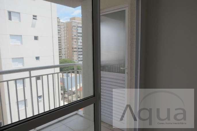 Apartamento à venda com 2 quartos, 67m² - Foto 11