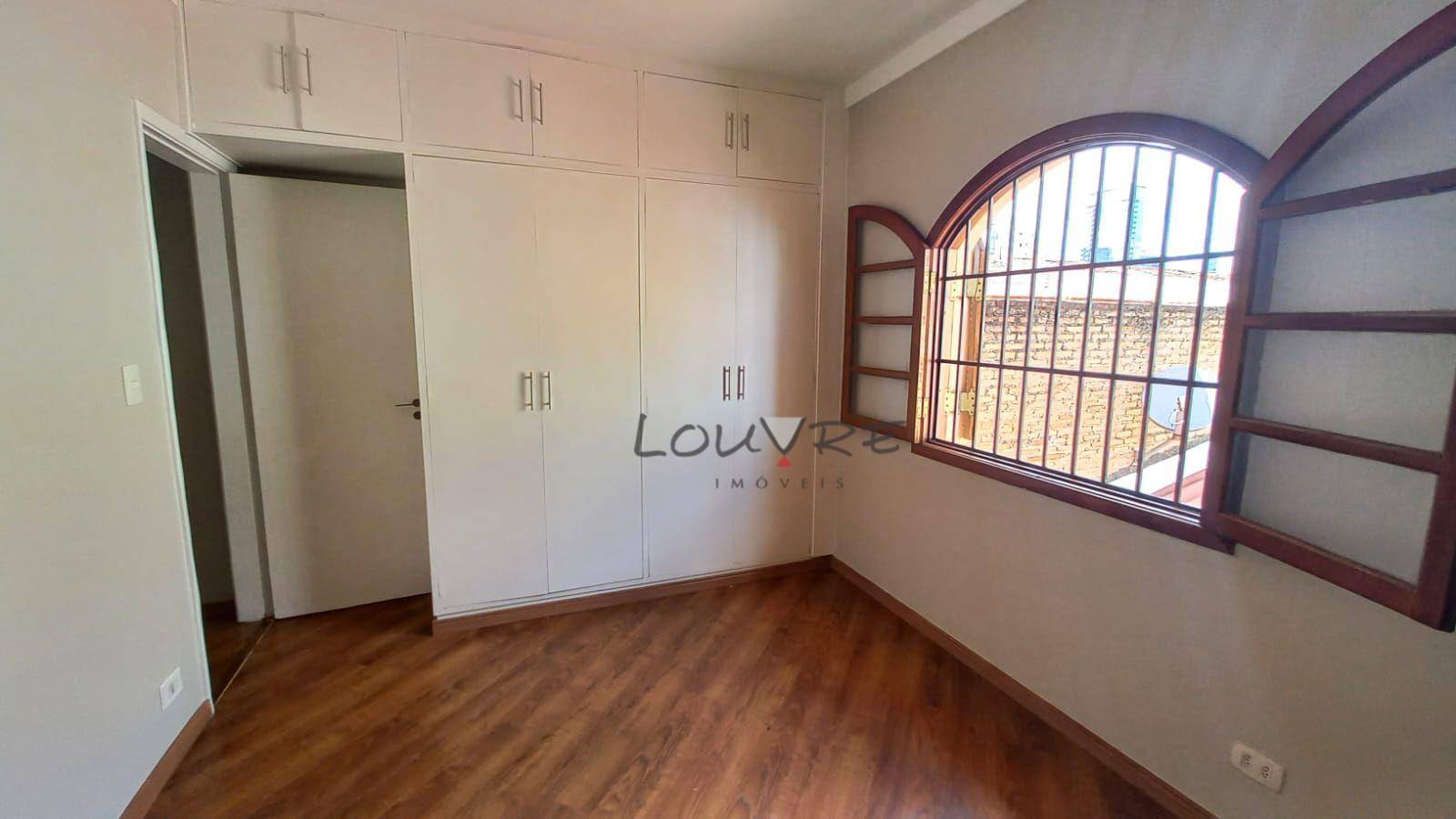 Casa para alugar com 3 quartos, 80m² - Foto 10