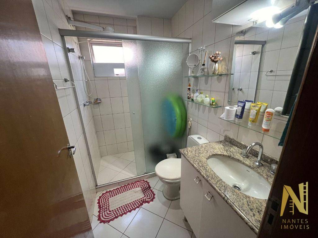 Apartamento à venda com 3 quartos, 96m² - Foto 12