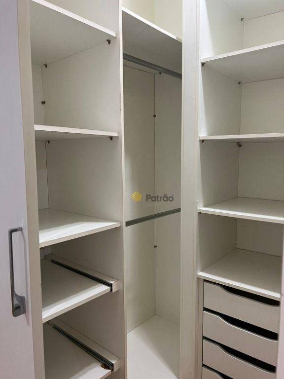 Apartamento à venda com 3 quartos, 97m² - Foto 12