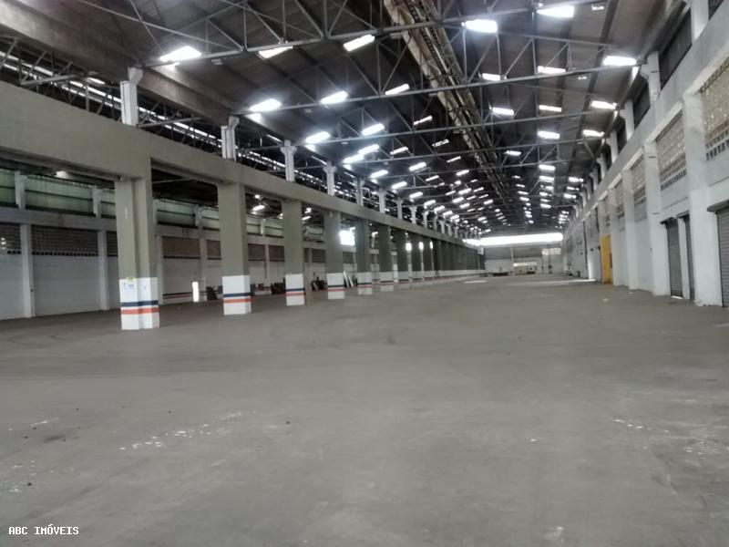 Depósito-Galpão-Armazém para alugar com 3 quartos, 20000m² - Foto 1