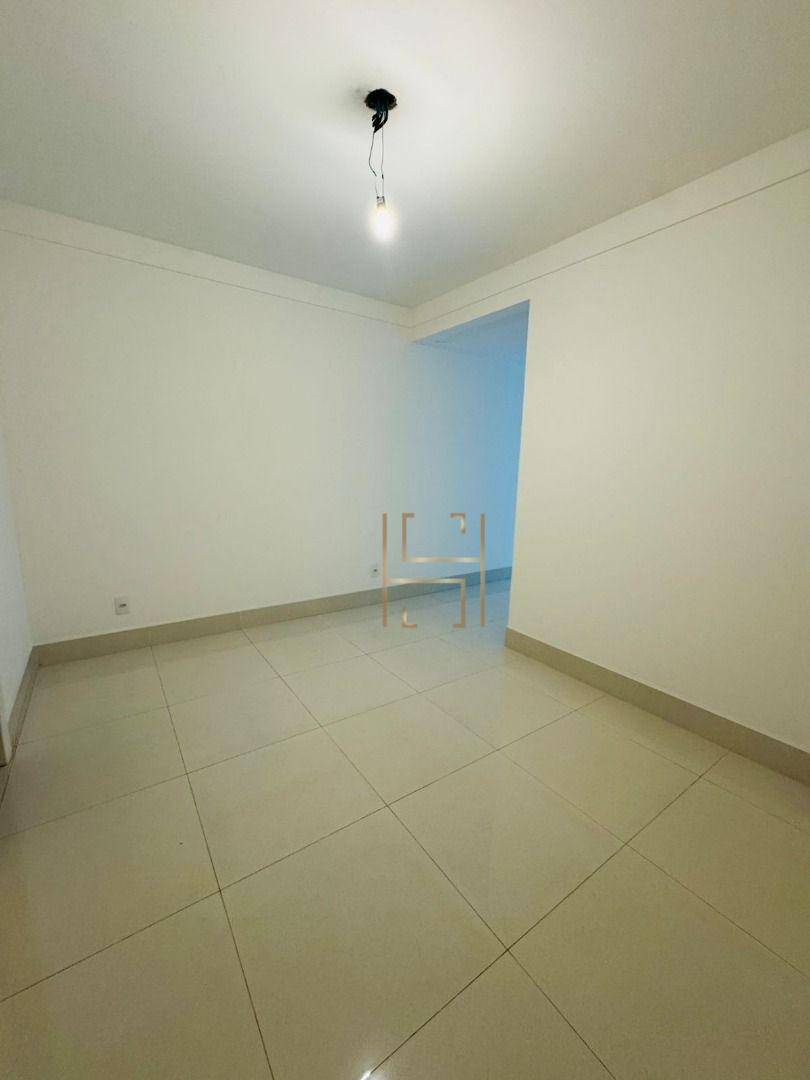 Casa à venda com 4 quartos, 1M2 - Foto 11