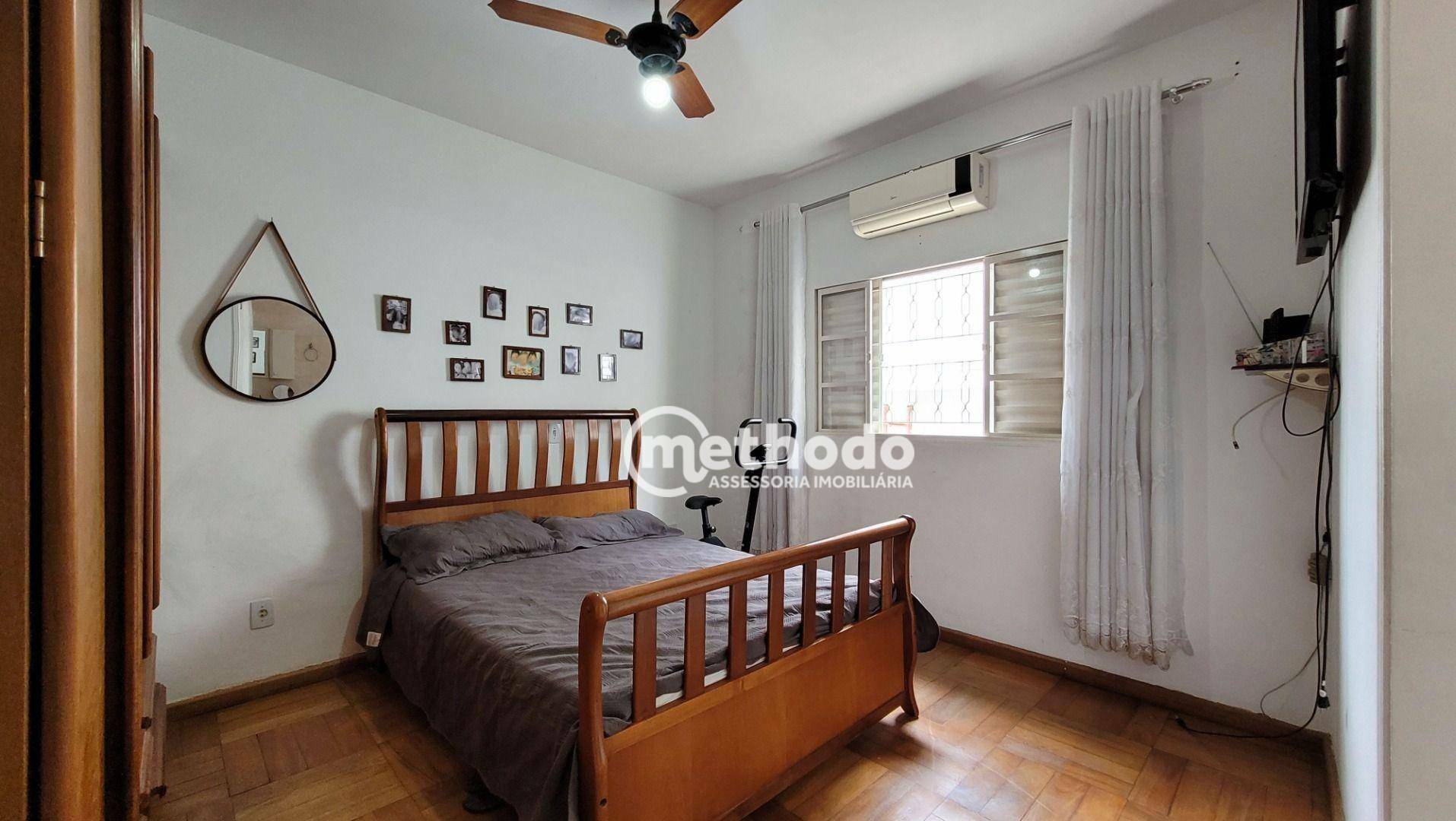 Casa à venda com 2 quartos, 210m² - Foto 10