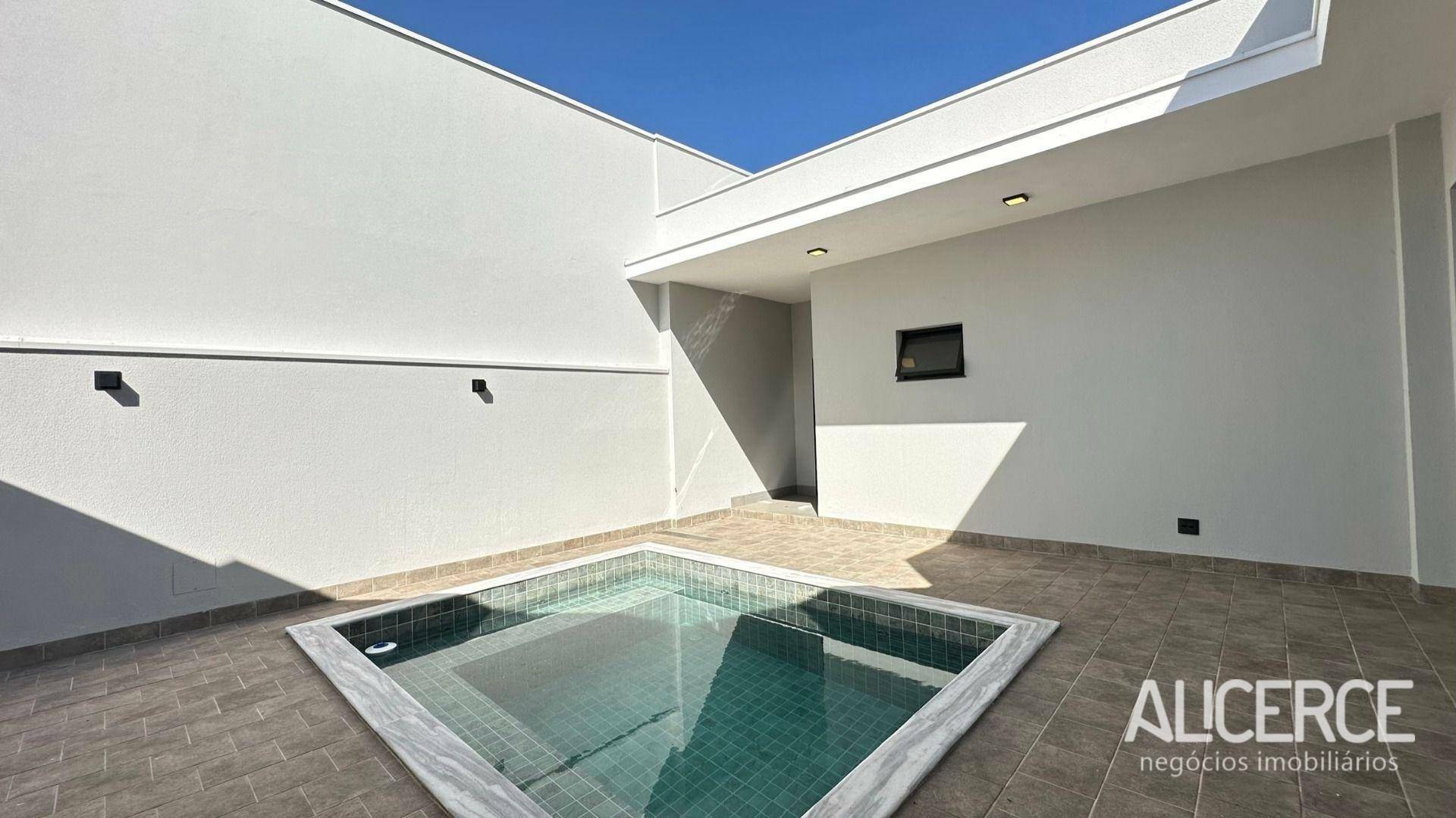 Casa de Condomínio à venda com 3 quartos, 196m² - Foto 3