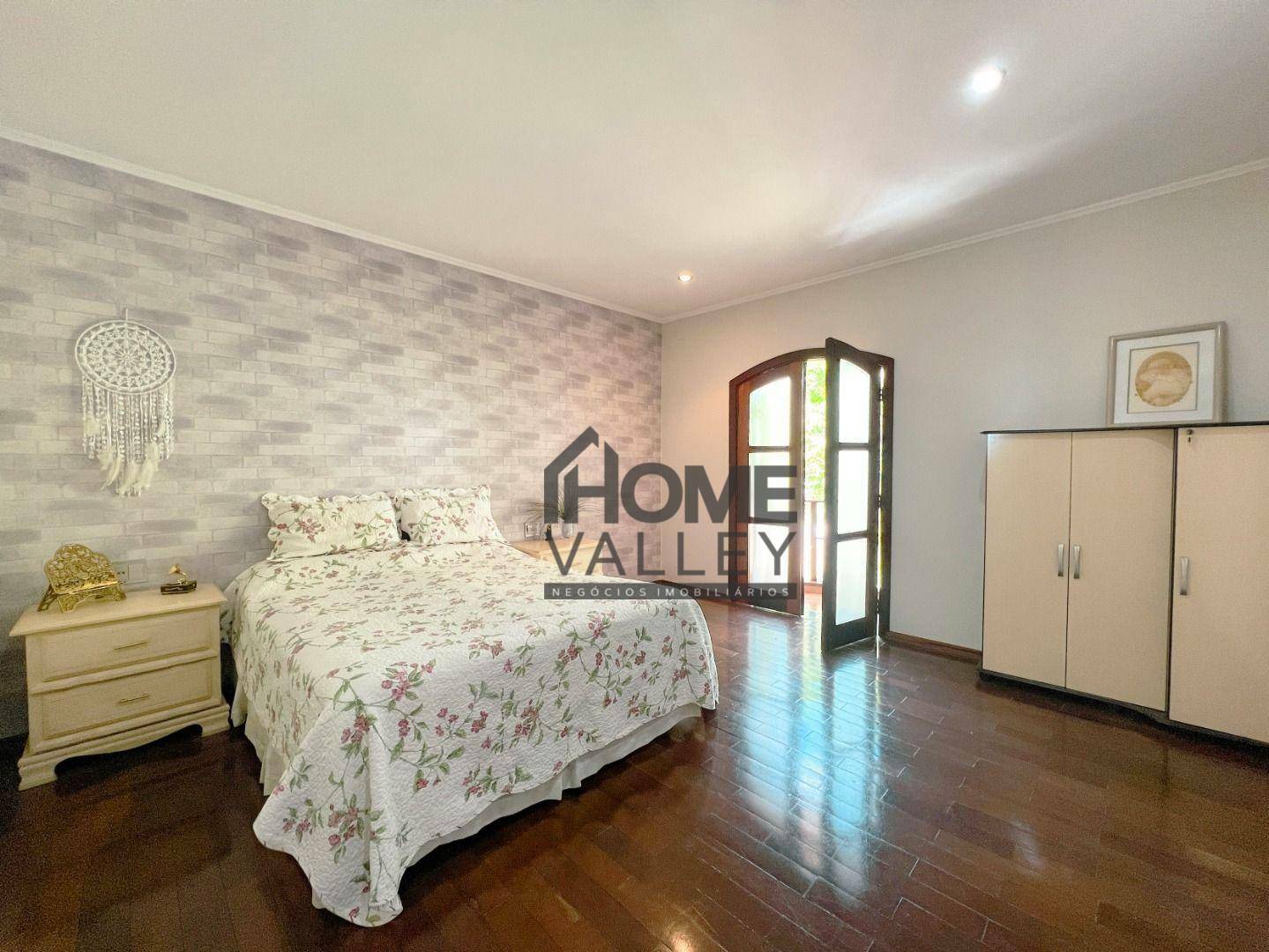 Casa à venda com 3 quartos, 351m² - Foto 31