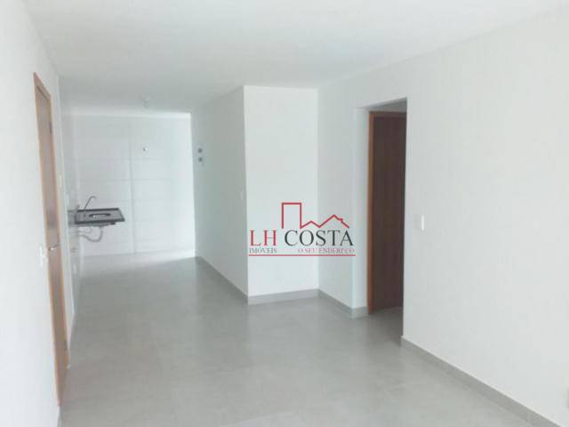 Apartamento à venda com 2 quartos, 70m² - Foto 7